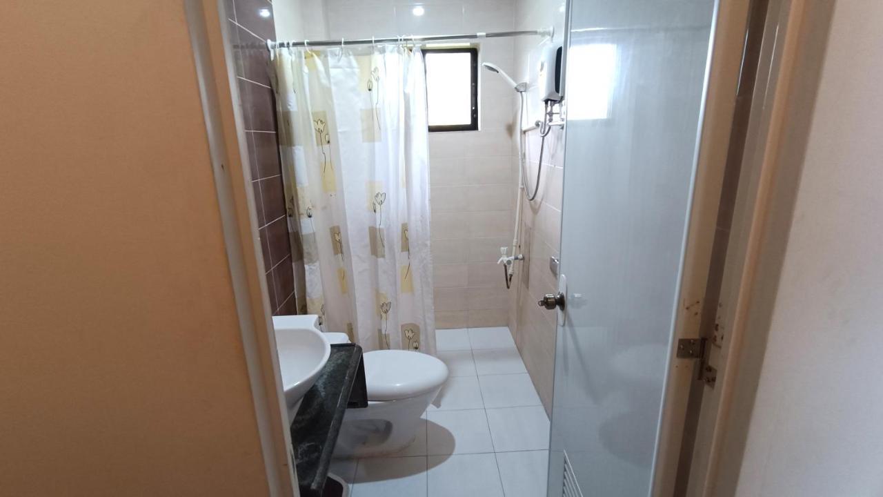 Verano Guesthouse タグビララン エクステリア 写真