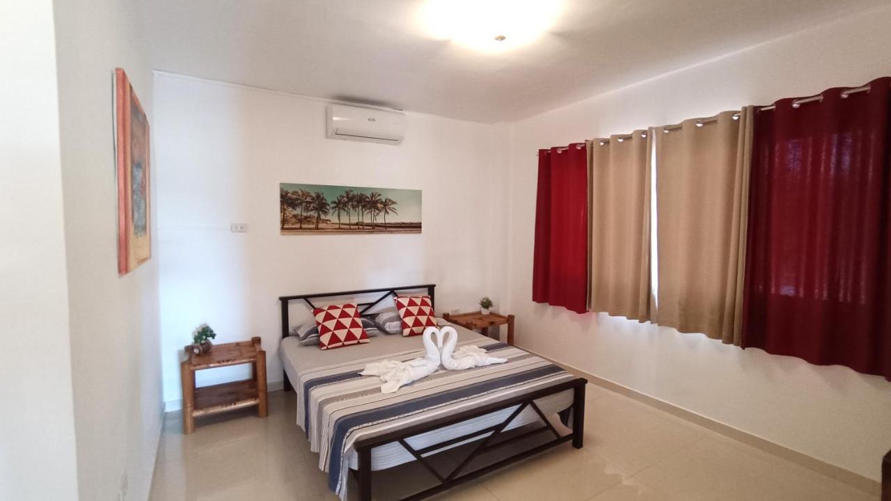Verano Guesthouse タグビララン エクステリア 写真