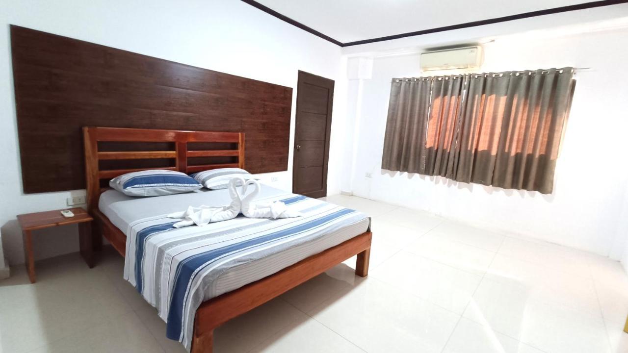 Verano Guesthouse タグビララン エクステリア 写真